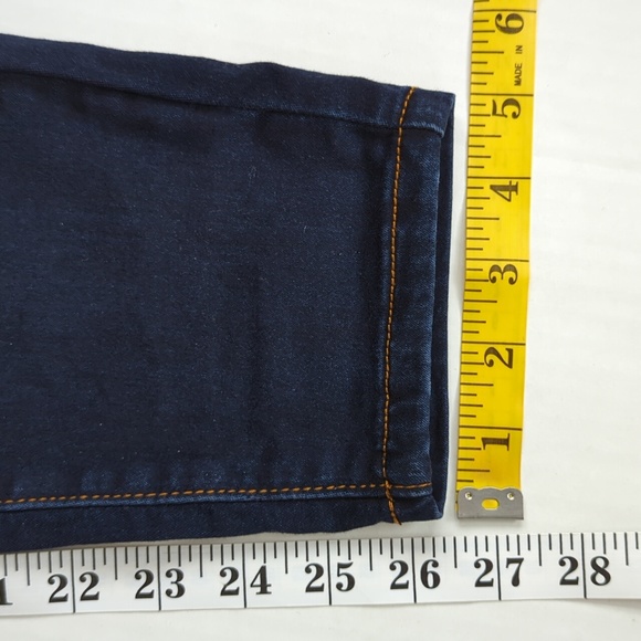 Tahari Distressed Whiskering Dark Wash Jeans 4/27 Dark Wash Blue - Picture 15 of 15